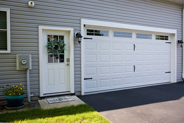 24/7 Emergency Garage Door Panel Replacement experts in Webster Parish County, LA